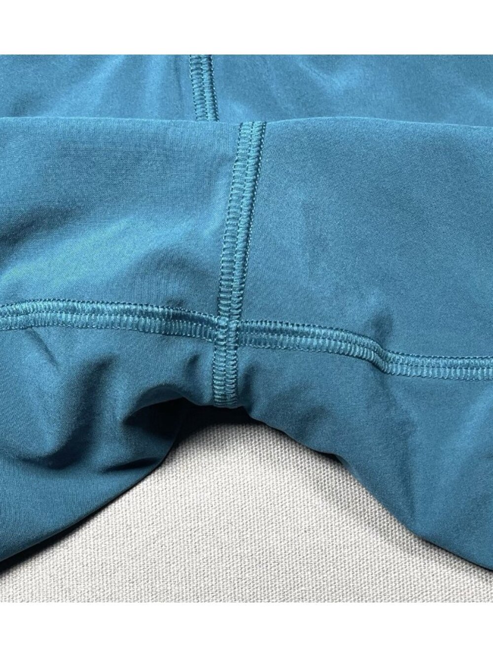 Lululemon Run Times Athletic Lined Teal Blue Shorts Inseam 4" - Women Size 4 - Picture 13 of 16